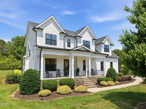 Exterior - 3520 Hundleby Dr, Apex, NC 27539 photo 5 of 17