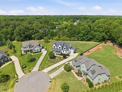 View/Area - 3520 Hundleby Dr, Apex, NC 27539 photo 4 of 4