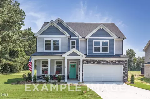 315 Queensferry Dr, Southern Pines, NC 28387