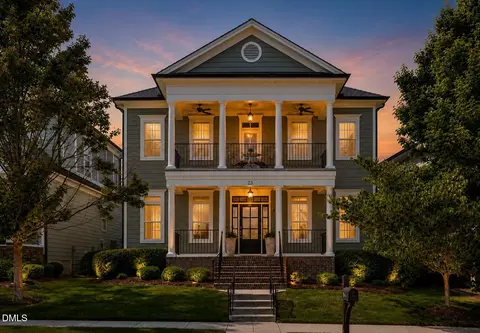 22 Treywood Ln, Chapel Hill, NC 27516
