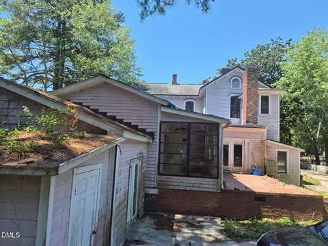 1205 N Main St, Tarboro, NC 27886