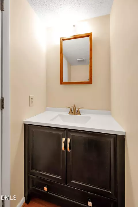 Bath - 11 Austin Ct, Durham, NC 27707 photo 1 of 5