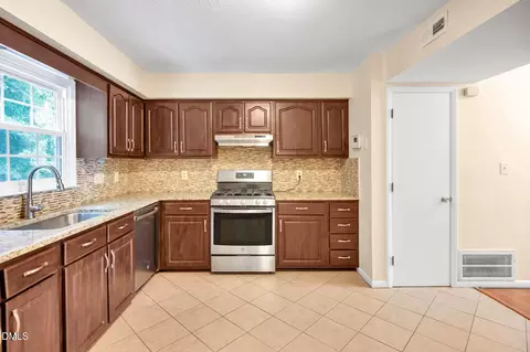 Kitchen - 11 Austin Ct, Durham, NC 27707 photo 1 of 2