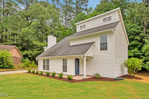Exterior - 11 Austin Ct, Durham, NC 27707 photo 2 of 4