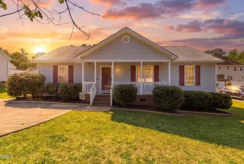 1113 Curtiss Dr, Garner, NC 27529