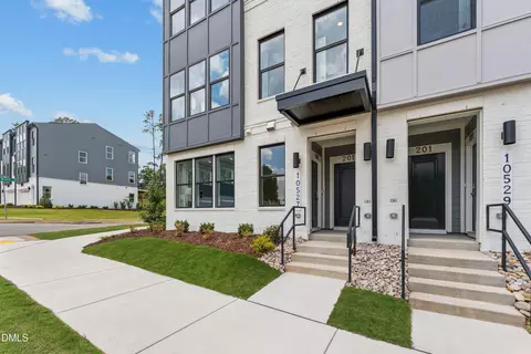 10524 Bailey Branch Dr UNIT 101, Raleigh, NC 27614