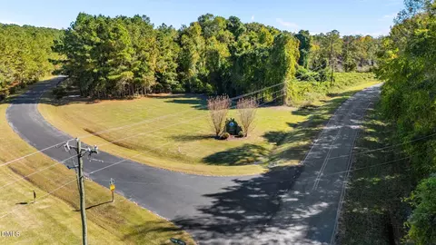 48 Tarpon Pointe Rd, Bath, NC 27808