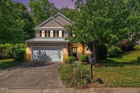 508 Ashburn Ln, Durham, NC 27703