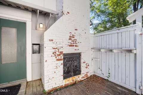 2421 Perkins Rd, Durham, NC 27705 photo 9