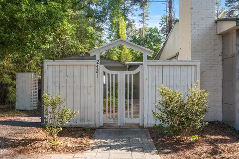 2421 Perkins Rd, Durham, NC 27705 photo 4