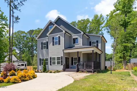 127 Ottawa Dr, Louisburg, NC 27549