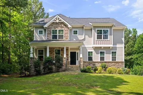 8004 Parker Mill Trl, Fuquay Varina, NC 27526
