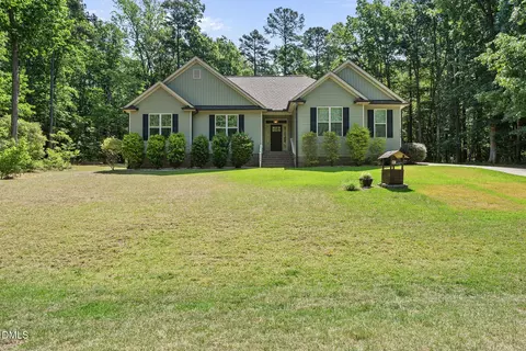 2464 Golden Forest Dr, Franklinton, NC 27525