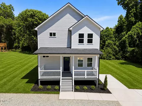 801 Lakeside Ave, Burlington, NC 27217
