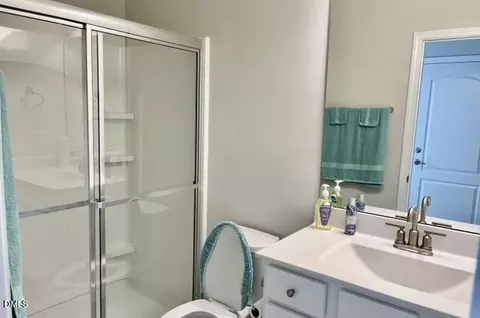 Bath - 1807 Wrenn Rd, Durham, NC 27703 photo 1 of 2