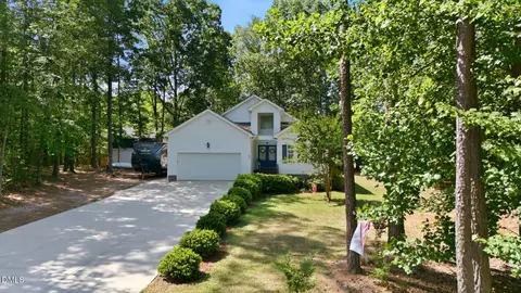 187 Buckaroo Dr, Louisburg, NC 27549