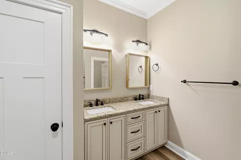 Bath - 601 Estate Rd, Semora, NC 27343 photo 4 of 7