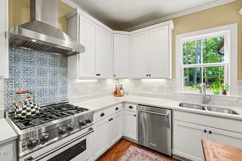 Kitchen - 125 Wolf Den Dr, Garner, NC 27529 photo 2 of 3