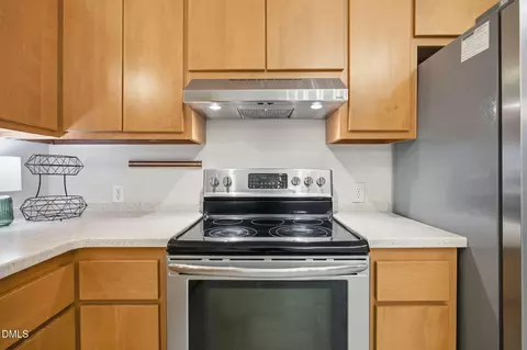 Kitchen - 6117 Craig Rd, Durham, NC 27712 photo 4 of 4