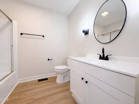 Bath - 108 Oak St, Pine Level, NC 27568 photo 4 of 4
