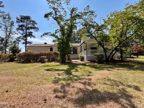 Exterior - 108 Oak St, Pine Level, NC 27568 photo 10 of 11