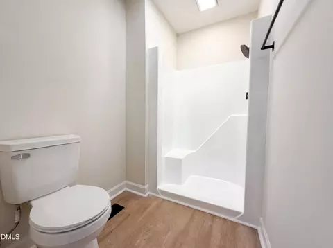 Bath - 108 Oak St, Pine Level, NC 27568 photo 3 of 4