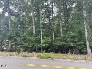 2832 Beechwood Dr, Durham, NC 27707