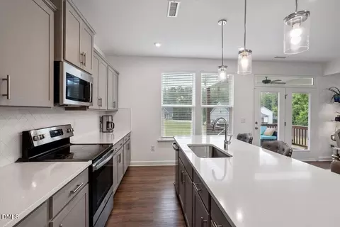 Kitchen - 127 Northview Dr, Middlesex, NC 27557 photo 4 of 4