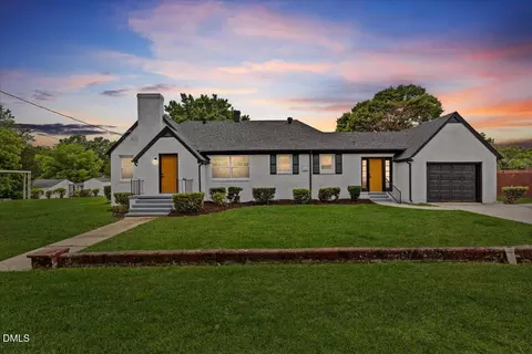 157 N Elizabeth St, Henderson, NC 27536