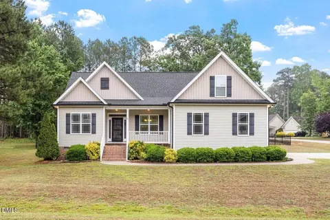 120 Dunhill Ln, Louisburg, NC 27549