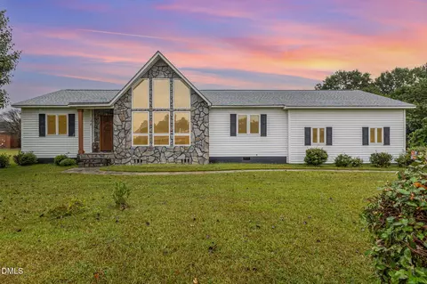 128 Linda St, Princeton, NC 27569