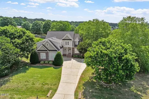 2111 Stone Pasture Rd, Fuquay Varina, NC 27526