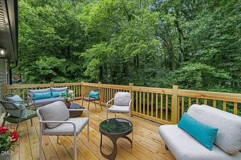 Exterior - 701 E Lavender Ave, Durham, NC 27704 photo 4 of 10