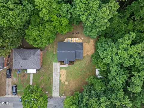 View/Area - 701 E Lavender Ave, Durham, NC 27704 photo 1 of 4