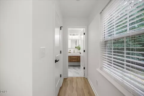 Entry Way - 701 E Lavender Ave, Durham, NC 27704 photo 2 of 3
