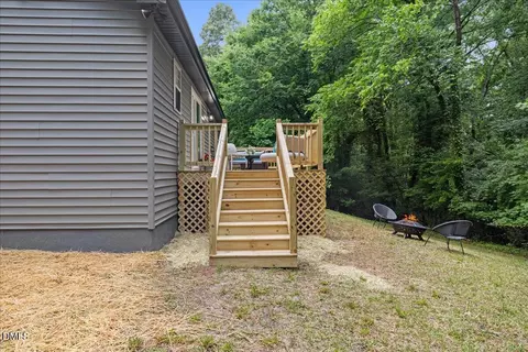 Exterior - 701 E Lavender Ave, Durham, NC 27704 photo 10 of 10