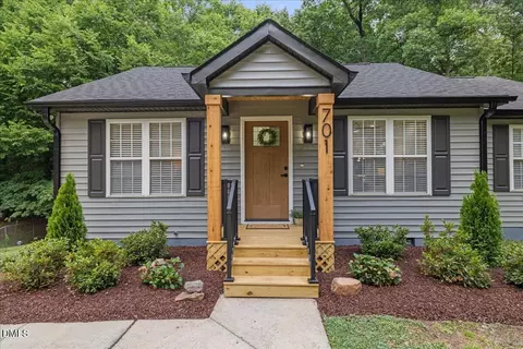 Exterior - 701 E Lavender Ave, Durham, NC 27704 photo 3 of 10