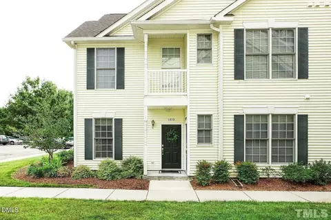 1512 Kudrow Ln, Morrisville, NC 27560