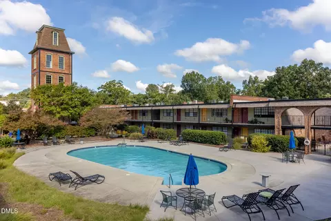 Exterior - 807 W Trinity Ave #252, Durham, NC 27701 photo 3 of 10