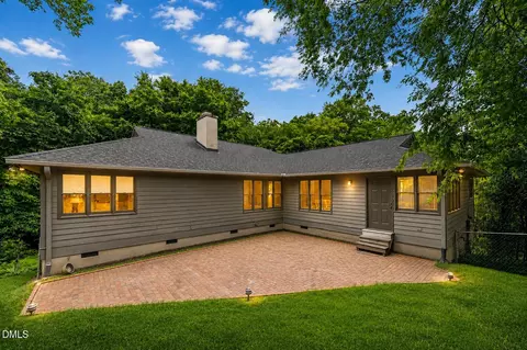 213 Hillsborough St, Chapel Hill, NC 27514