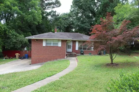 5109 Kaplan Dr, Raleigh, NC 27606