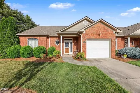 411 Northbridge Dr, High Point, NC 27265
