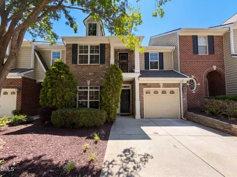 3064 Imperial Oaks Dr, Raleigh, NC 27614