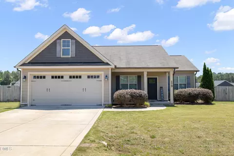 175 Day Lily St, Selma, NC 27576