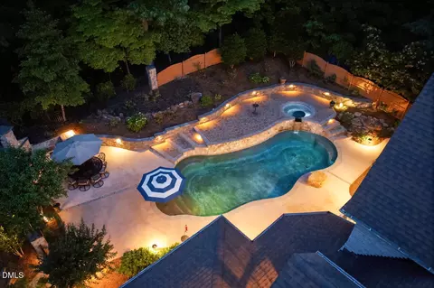221 Bear Tree Crk, Chapel Hill, NC 27517