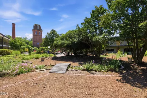 Exterior - 807 W Trinity Ave #118, Durham, NC 27701 photo 7 of 27