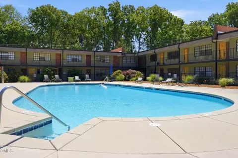 Exterior - 807 W Trinity Ave #118, Durham, NC 27701 photo 24 of 27