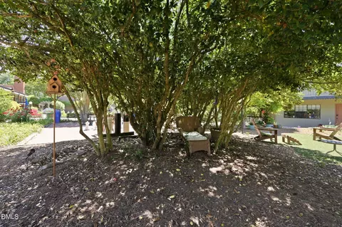 Exterior - 807 W Trinity Ave #118, Durham, NC 27701 photo 12 of 27