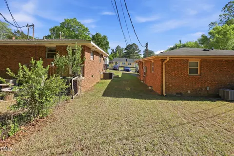 332 Clark St #A & B, Durham, NC 27701 photo 6