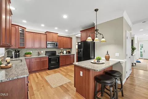 517 Wheddon Cross Way, Wake Forest, NC 27587